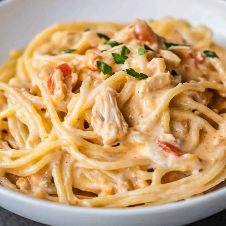 Creamy Crockpot Chicken Spaghetti
